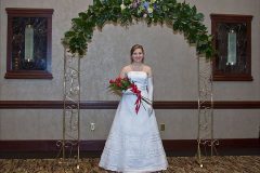 Elizabeth-Drew-Debutante-Presentation-2009-1