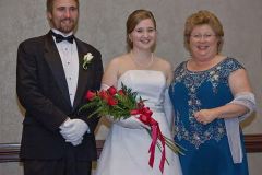 Elizabeth-Drew-Debutante-Presentation-2009-7